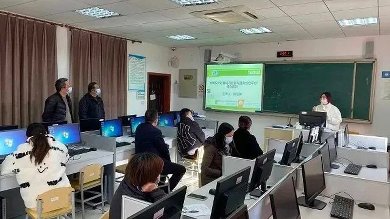 成都少儿编程机构报价，揭秘合理定价背后的秘密